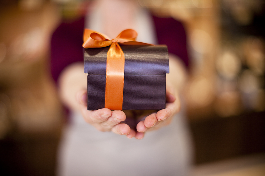 How to Choose an Online Gift Shop in Canada TheAllMag
